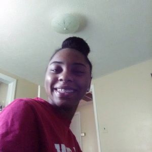 Meet your Posher, Latasha